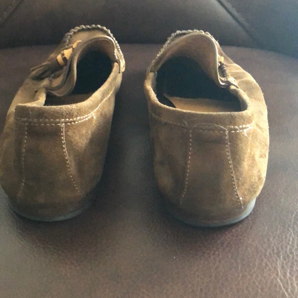100% Authentic Gucci women's moccasins. Used. - Picture 3 of 4